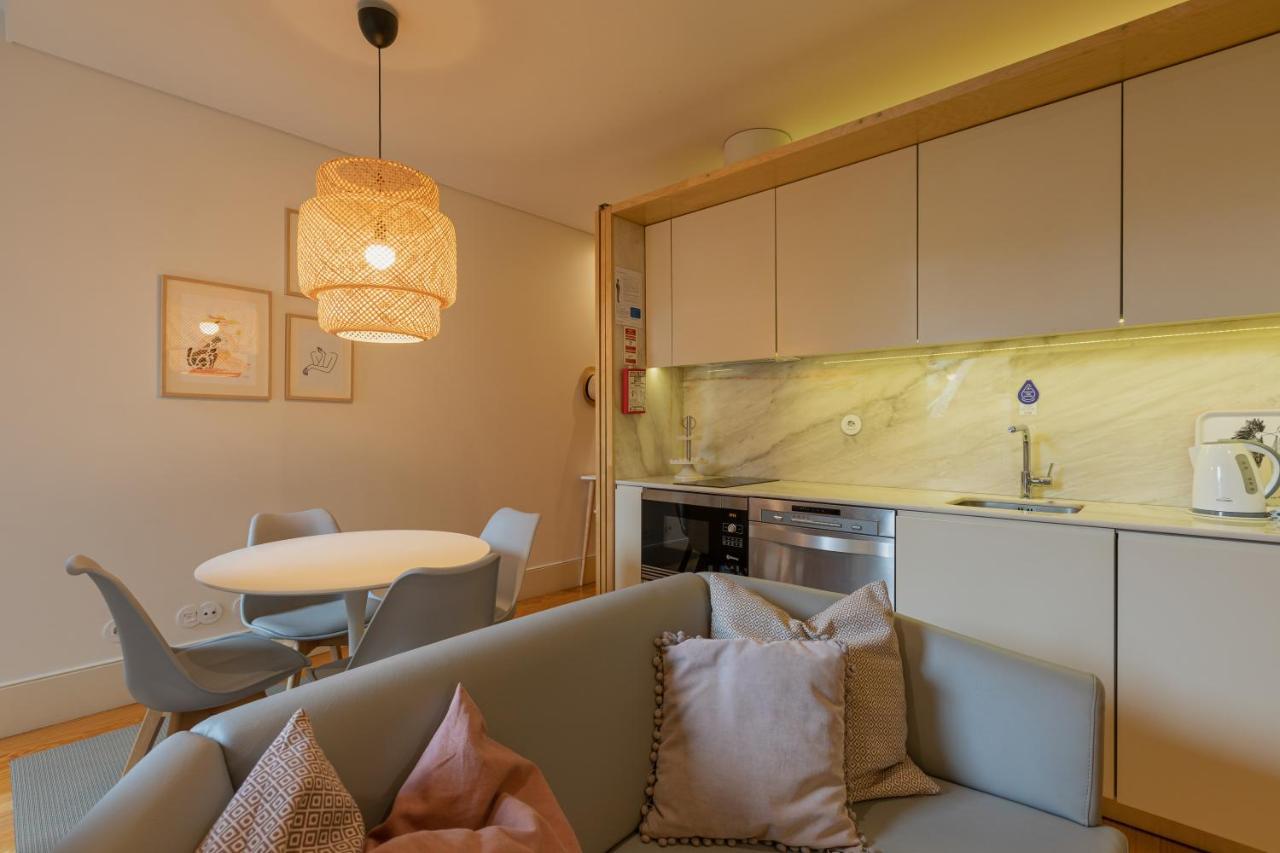 Orm - Almada Balcony Apartment OOporto Exteriör bild